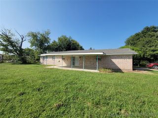 106664 S 4144 Road, Council Hill, OK 74428