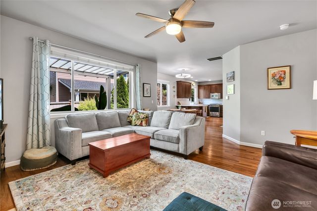 3823 Wildspitz Street SE, Lacey, WA 98503