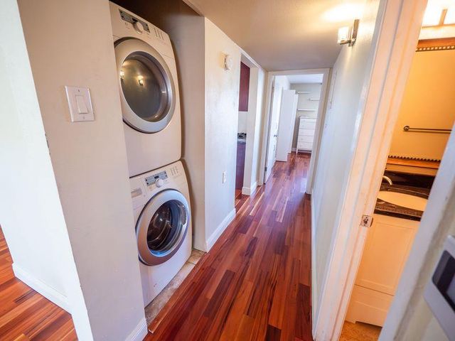 2303 Eastside DR 209, Austin, TX 78704