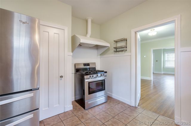 109 E 26th Place, Tulsa, OK 74114