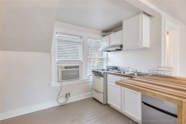 109 E 26th Place, Tulsa, OK 74114