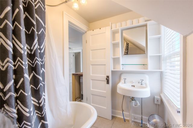 109 E 26th Place, Tulsa, OK 74114