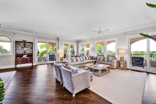 13647 Deering Bay Drive 142, Coral Gables, FL 33158
