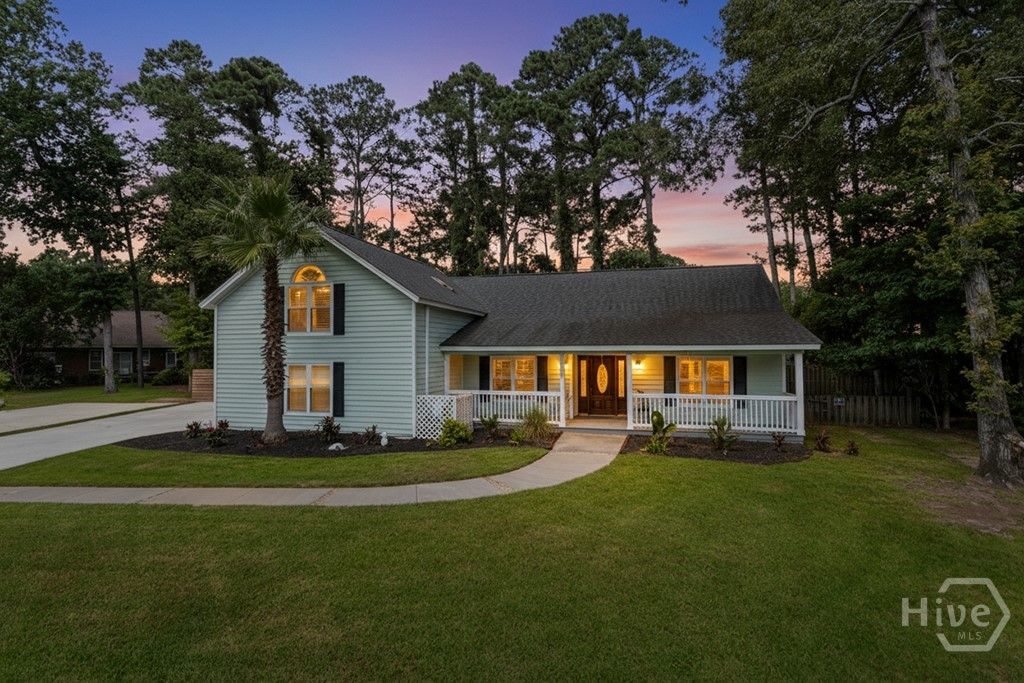 Image 1 of property listing at 115 Coquena Circle E, Savannah, GA 31410