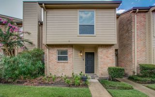 926 Memorial Village Drive 24, Houston, TX 77024