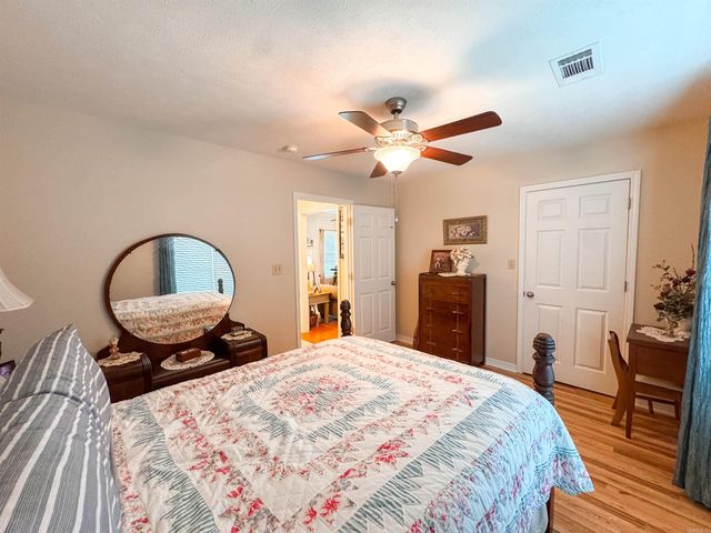 1502 Lauren, Searcy, AR 72143