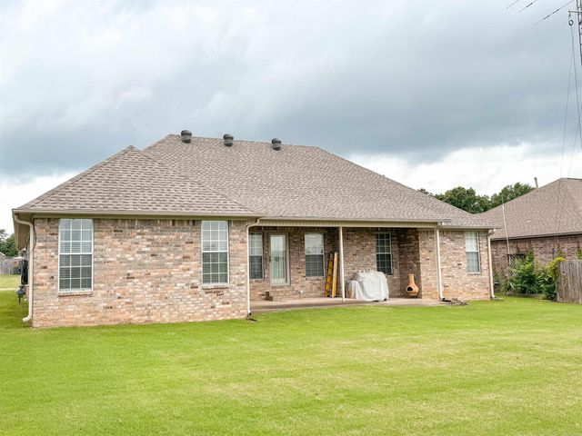 1502 Lauren, Searcy, AR 72143