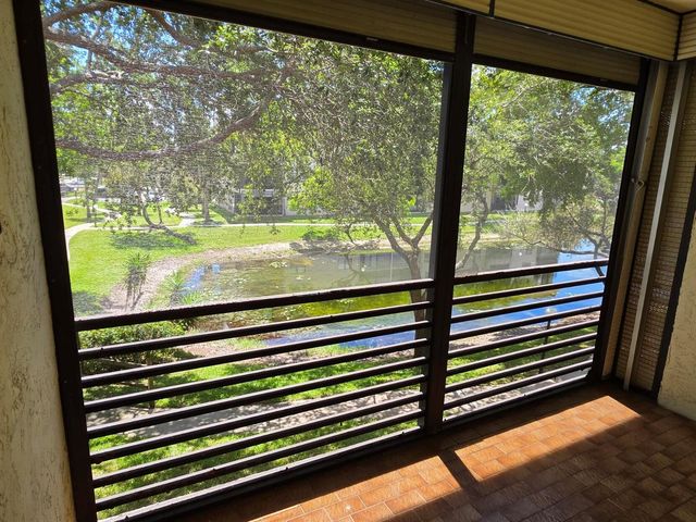 6090 N Sabal Palm Boulevard 209, Tamarac, FL 33319