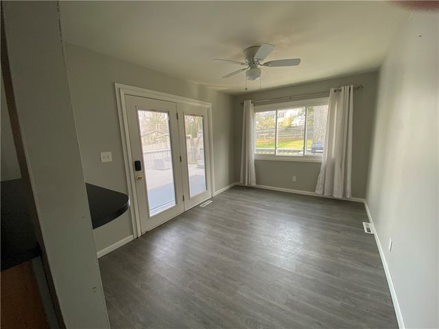 12 Little Pine Pl, City Of Franklin, PA 16323