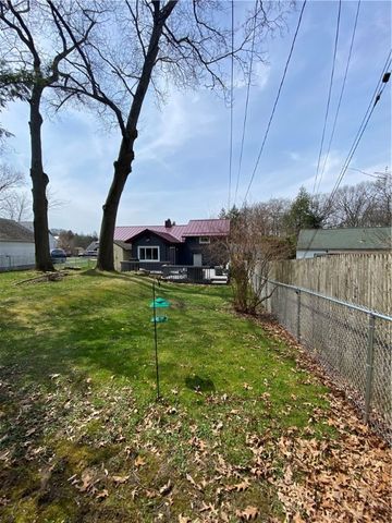 12 Little Pine Pl, City Of Franklin, PA 16323