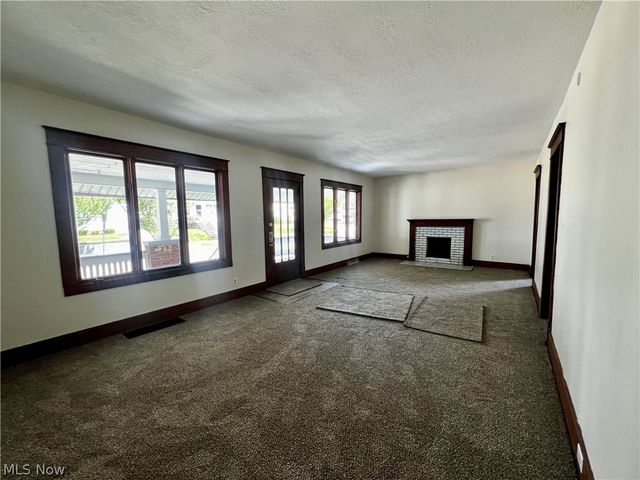 882 Redfern Avenue, Akron, OH 44314