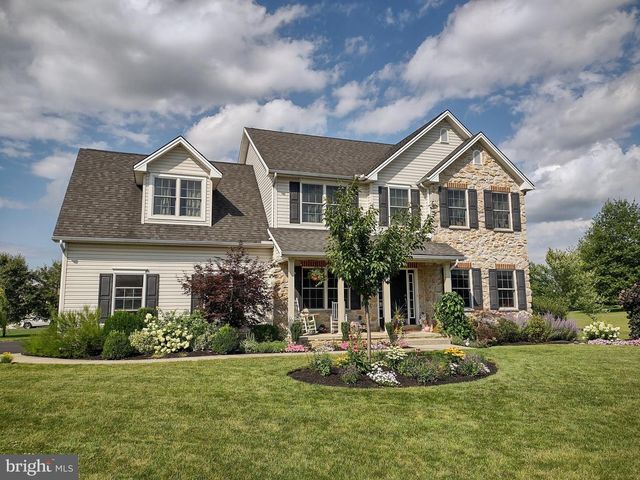 20 NETHERBY LANE, Carlisle, PA 17015