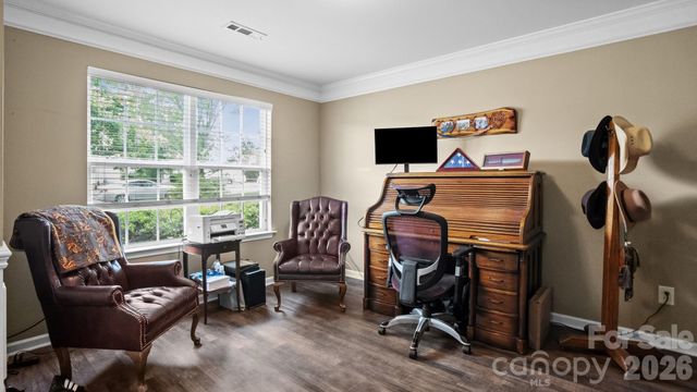 208 Elrosa Road, Mooresville, NC 28115