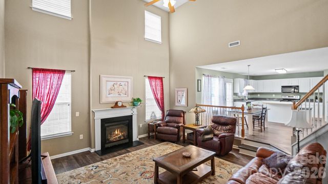 208 Elrosa Road, Mooresville, NC 28115