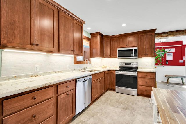 7550 Townline ROAD, West Bend, WI 53090