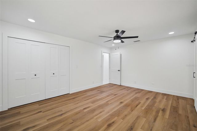 1725 WALKER ROAD, Lakeland, FL 33810