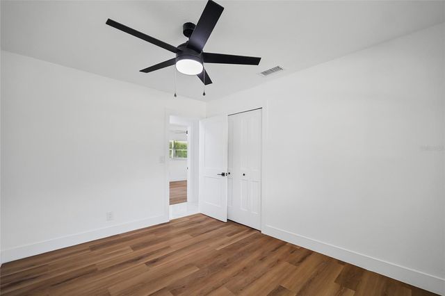 1725 WALKER ROAD, Lakeland, FL 33810