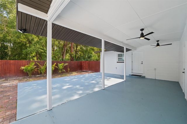 1725 WALKER ROAD, Lakeland, FL 33810