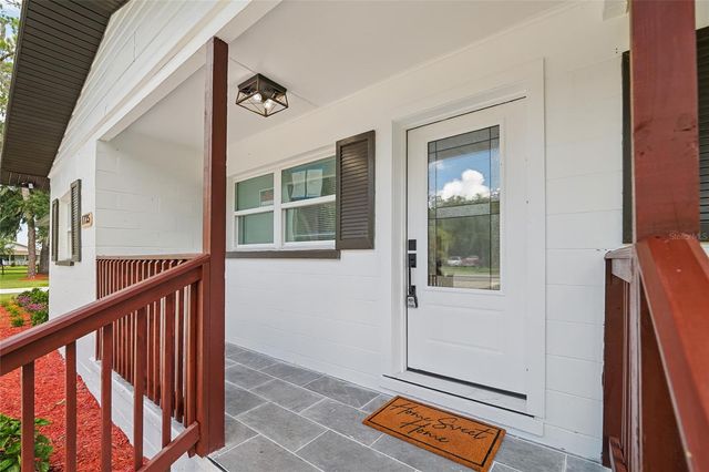 1725 WALKER ROAD, Lakeland, FL 33810