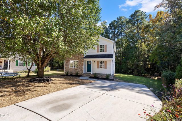 12 Sameer Court, Durham, NC 27703