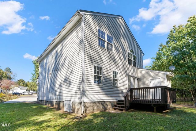 12 Sameer Court, Durham, NC 27703