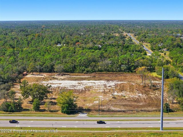 9247 Sunshine Grove Road, Brooksville, FL 34613