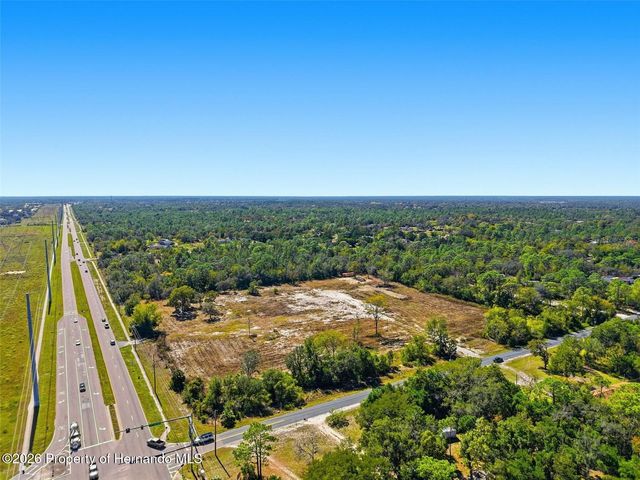 9247 Sunshine Grove Road, Brooksville, FL 34613