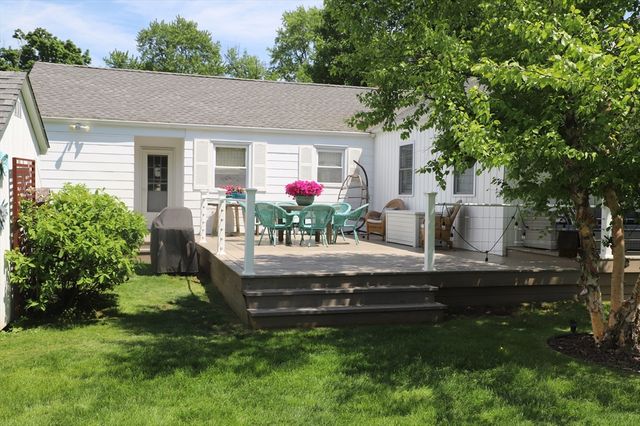 24 Circle Drive, West Springfield, MA 01089