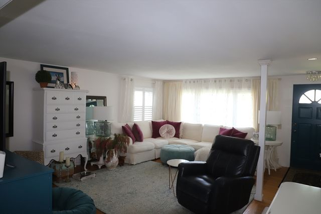 24 Circle Drive, West Springfield, MA 01089