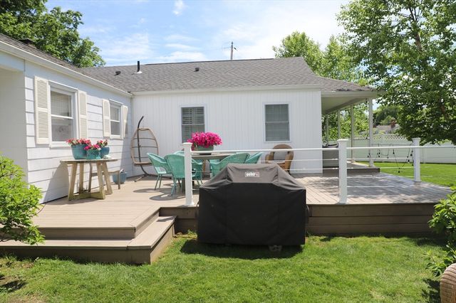 24 Circle Drive, West Springfield, MA 01089