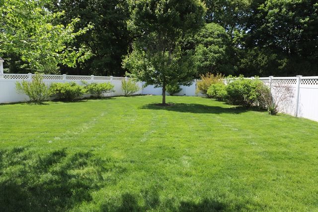 24 Circle Drive, West Springfield, MA 01089