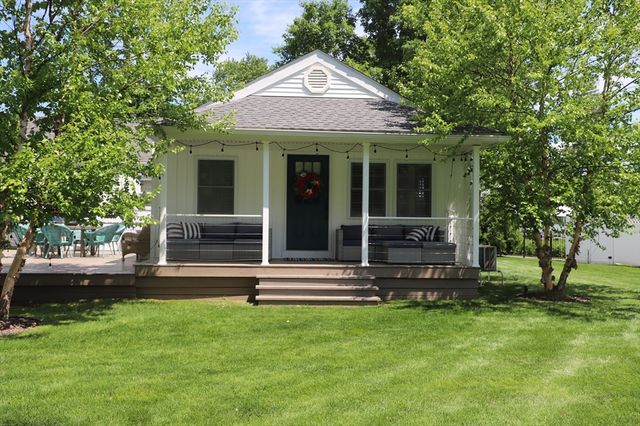 24 Circle Drive, West Springfield, MA 01089