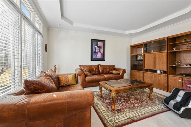 3303 Scottsdale Court, Naperville, IL 60564