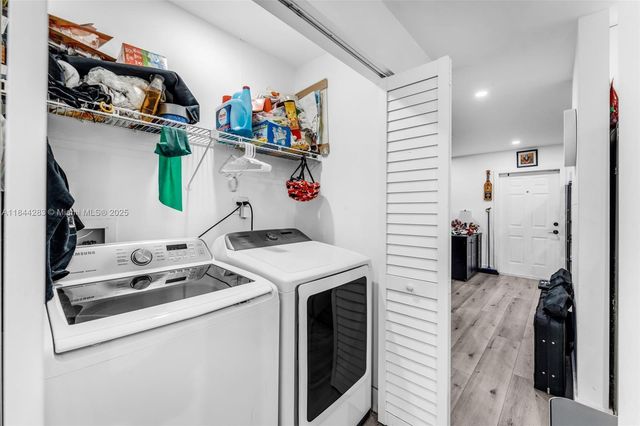11466 SW 109th Rd 42W, Miami, FL 33176