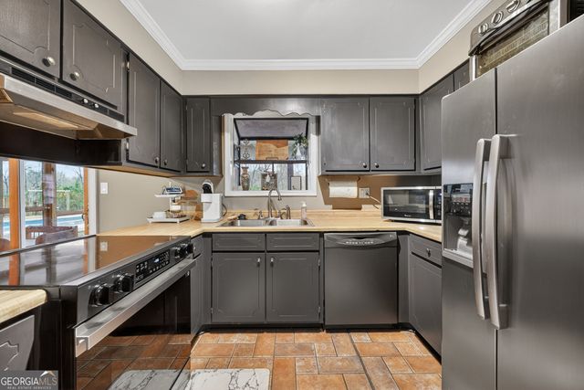 707 Brookdale Drive, Dublin, GA 31021