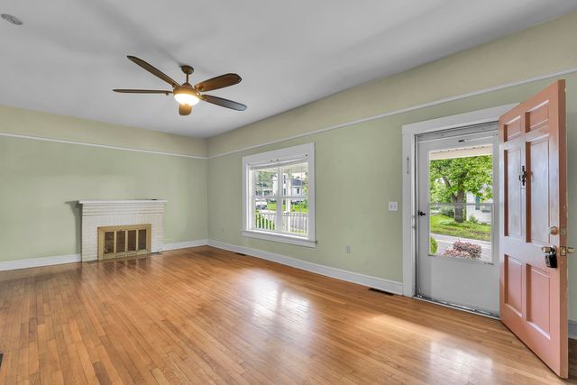 17 Bishop Street, Inman, SC 29349