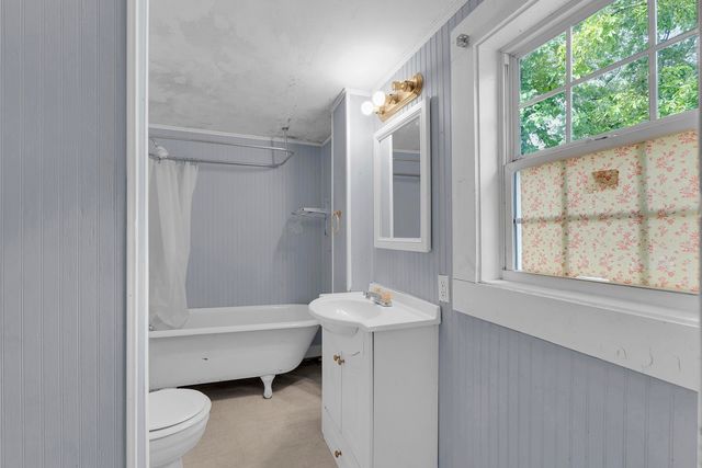 17 Bishop Street, Inman, SC 29349