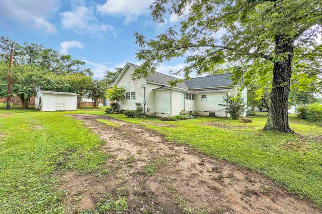 17 Bishop Street, Inman, SC 29349