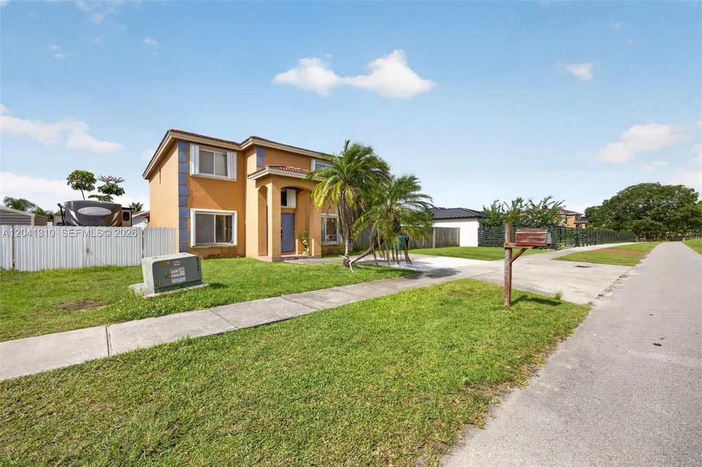12280 SW 251st Ter, Homestead, FL 33032