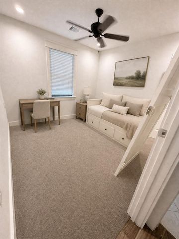 5010 Crane Street, Houston, TX 77026