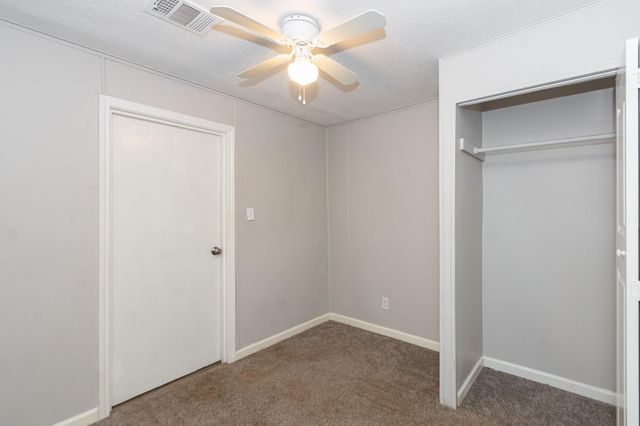 402 W Camp Street, Brazoria, TX 77422