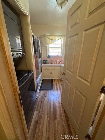 1200 N Kenmore, Los Angeles, CA 90029