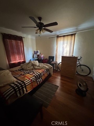 1200 N Kenmore, Los Angeles, CA 90029