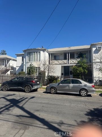 1200 N Kenmore, Los Angeles, CA 90029