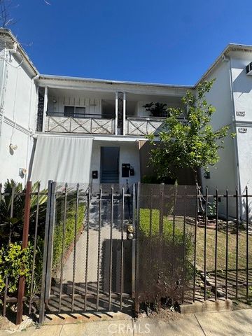 1200 N Kenmore, Los Angeles, CA 90029