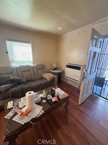 1200 N Kenmore, Los Angeles, CA 90029