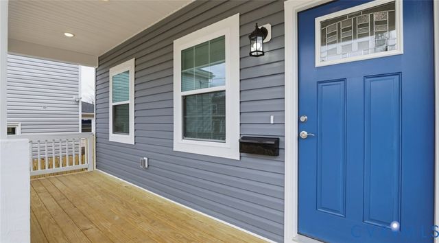 129 S Little Church St, Petersburg, VA 23803