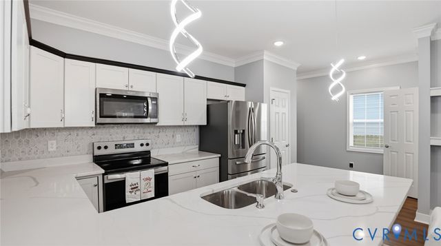 129 S Little Church St, Petersburg, VA 23803