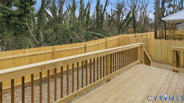 129 S Little Church St, Petersburg, VA 23803