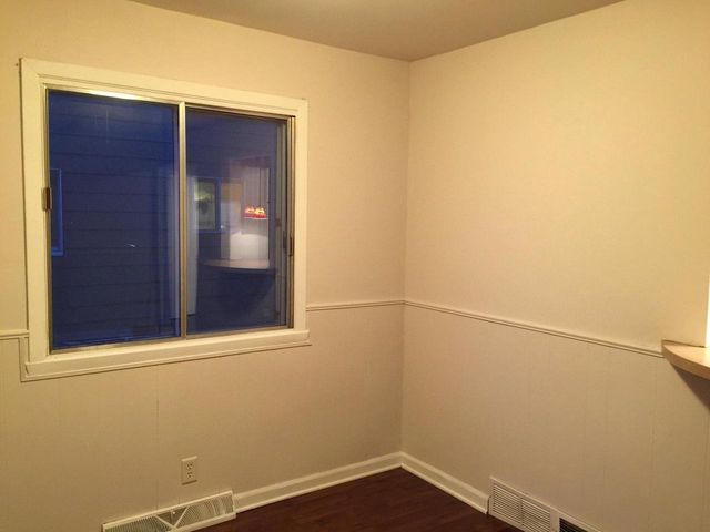 1404 87th PLACE, Kenosha, WI 53143